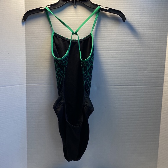 TYR, Swim Practice suit, Size 28 (US), Green/Black - Picture 2 of 4